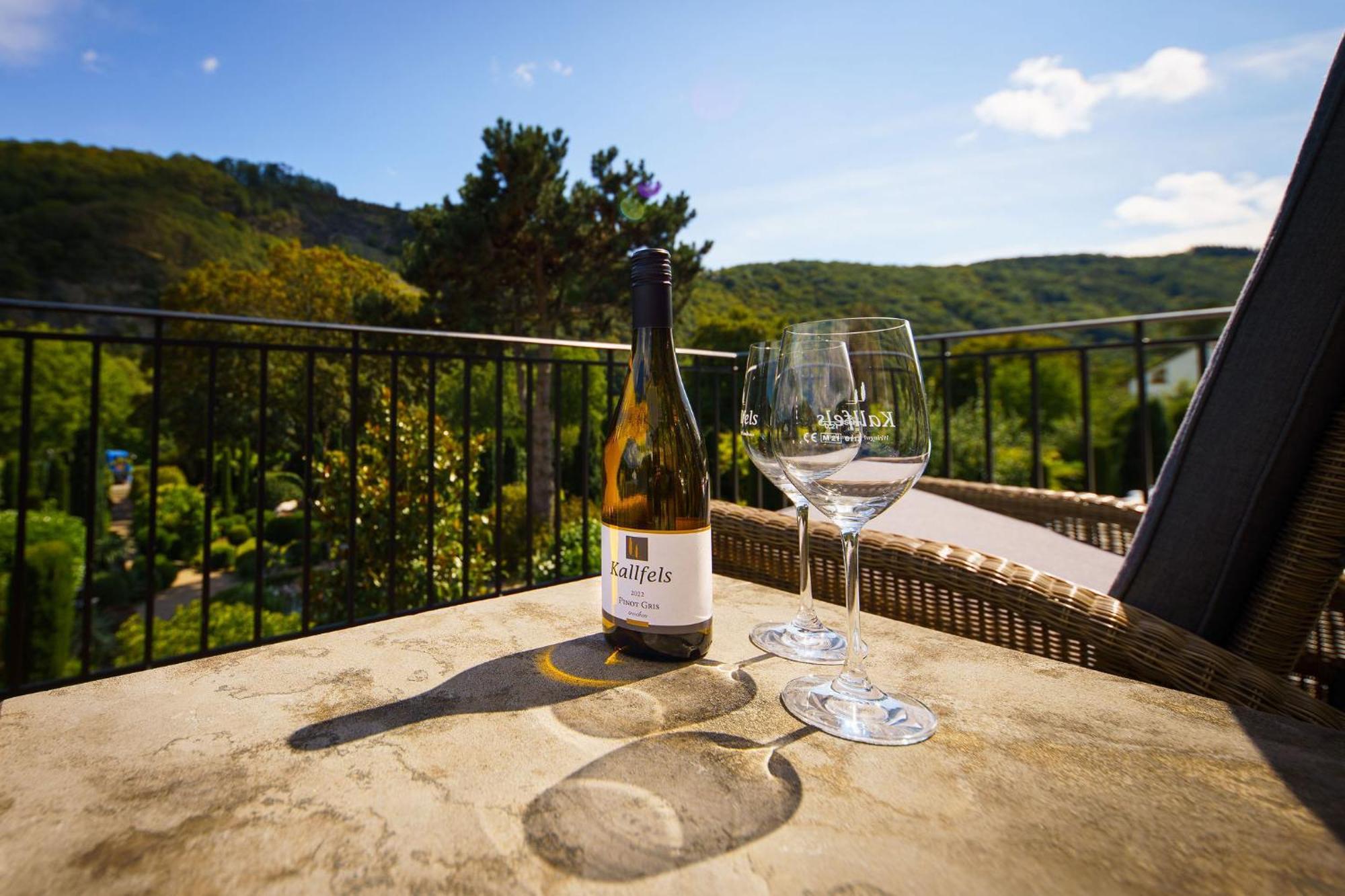 Wein Und Landhaus Kallfels 크로프 객실 사진
